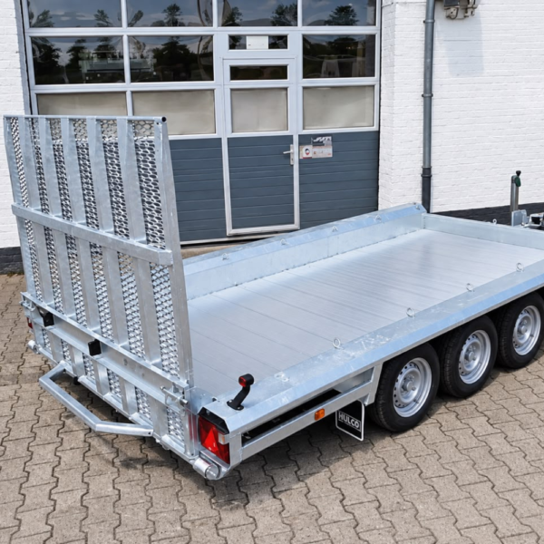 Rimorchio portamacchine Hulco Terrax-3 Rimorchio portamacchine Hulco Terrax-3